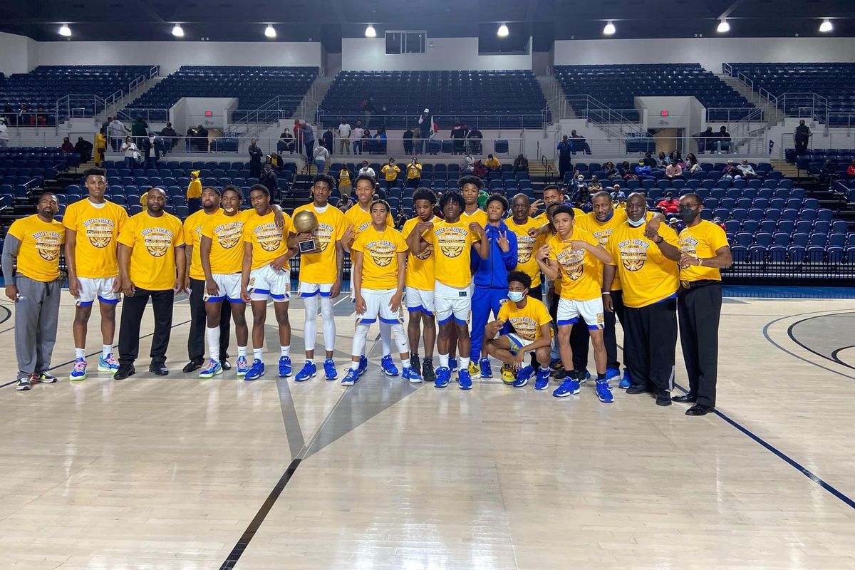 FEATURE: No. 3 Booker T. Washington Golden Eagles looking to shatter history books in 2022
