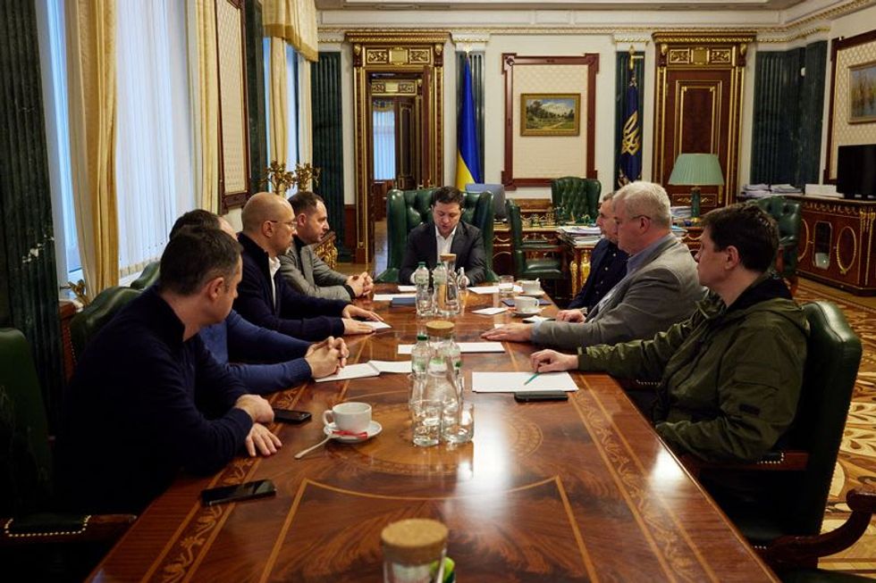 Zelensky: Ukraine And Russia Agree To Talks In Belarus Without Preconditions