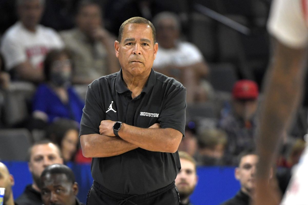 UH Kelvin Sampson