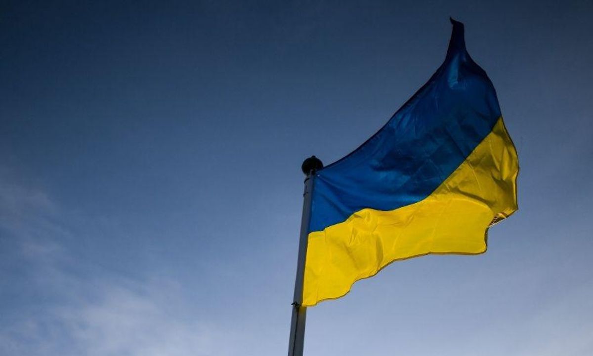 Should We Close the Skies Over Ukraine?