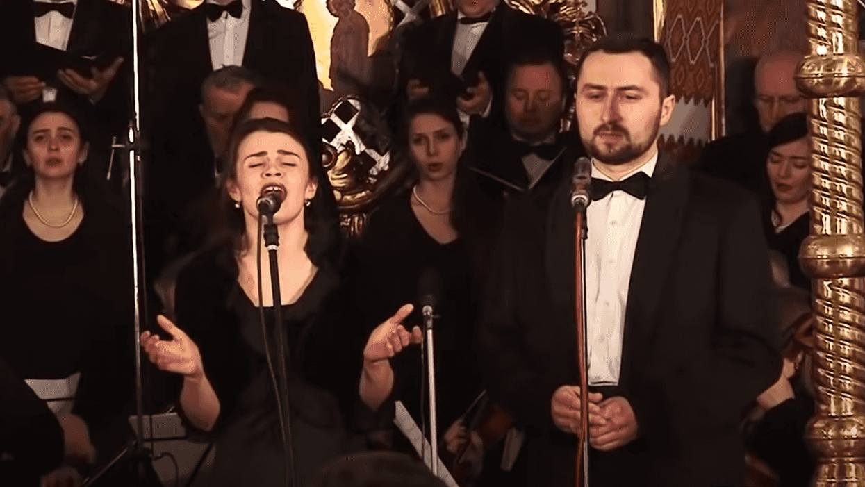 #EndorseThis: Sung In Ukrainian, Leonard Cohen's 'Hallelujah' Sends A New Message