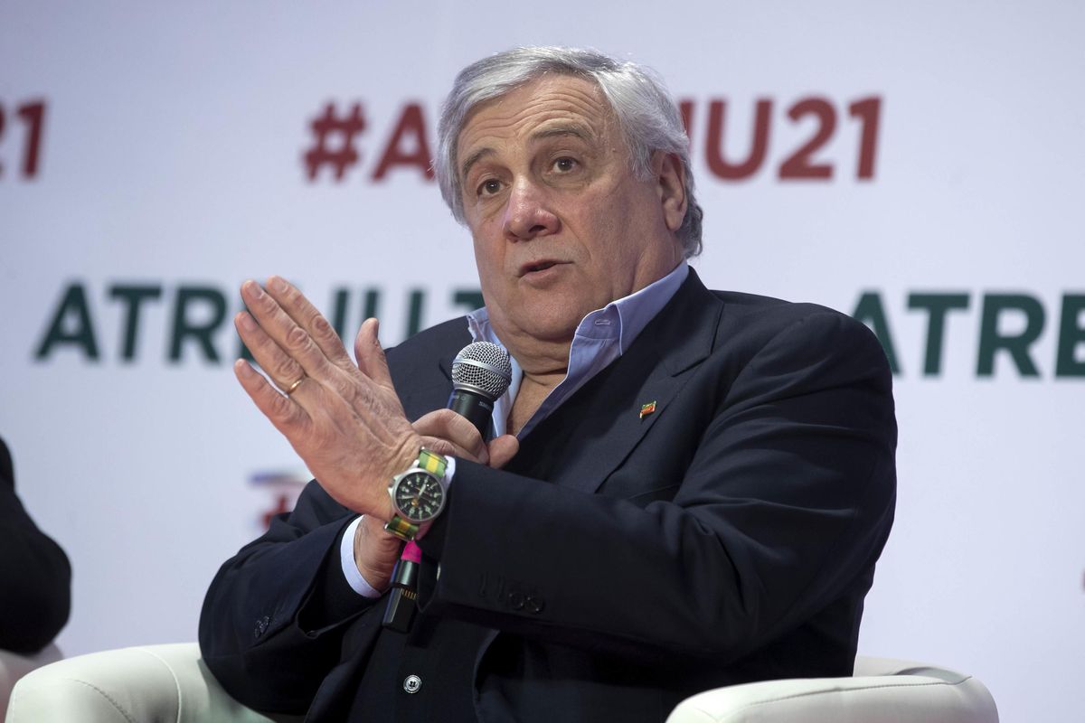 «Piano con l’ingresso dell’Ucraina in Europa. E niente no fly zone»