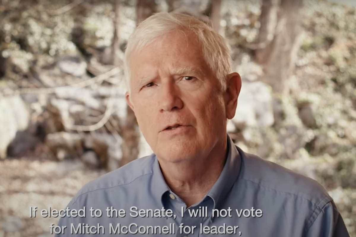 Mo Brooks Will Happily Shiv Mitch McConnell For Papa Trump’s Approval