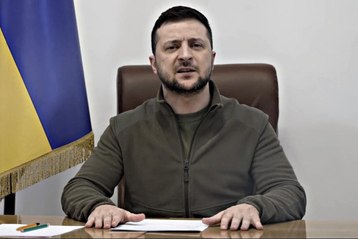 È il giorno di Zelensky a Montecitorio. Ma gli eletti faranno da tappezzeria