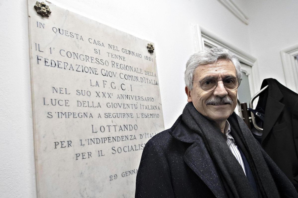 Premio a D’Alema per le armi: ecco le carte