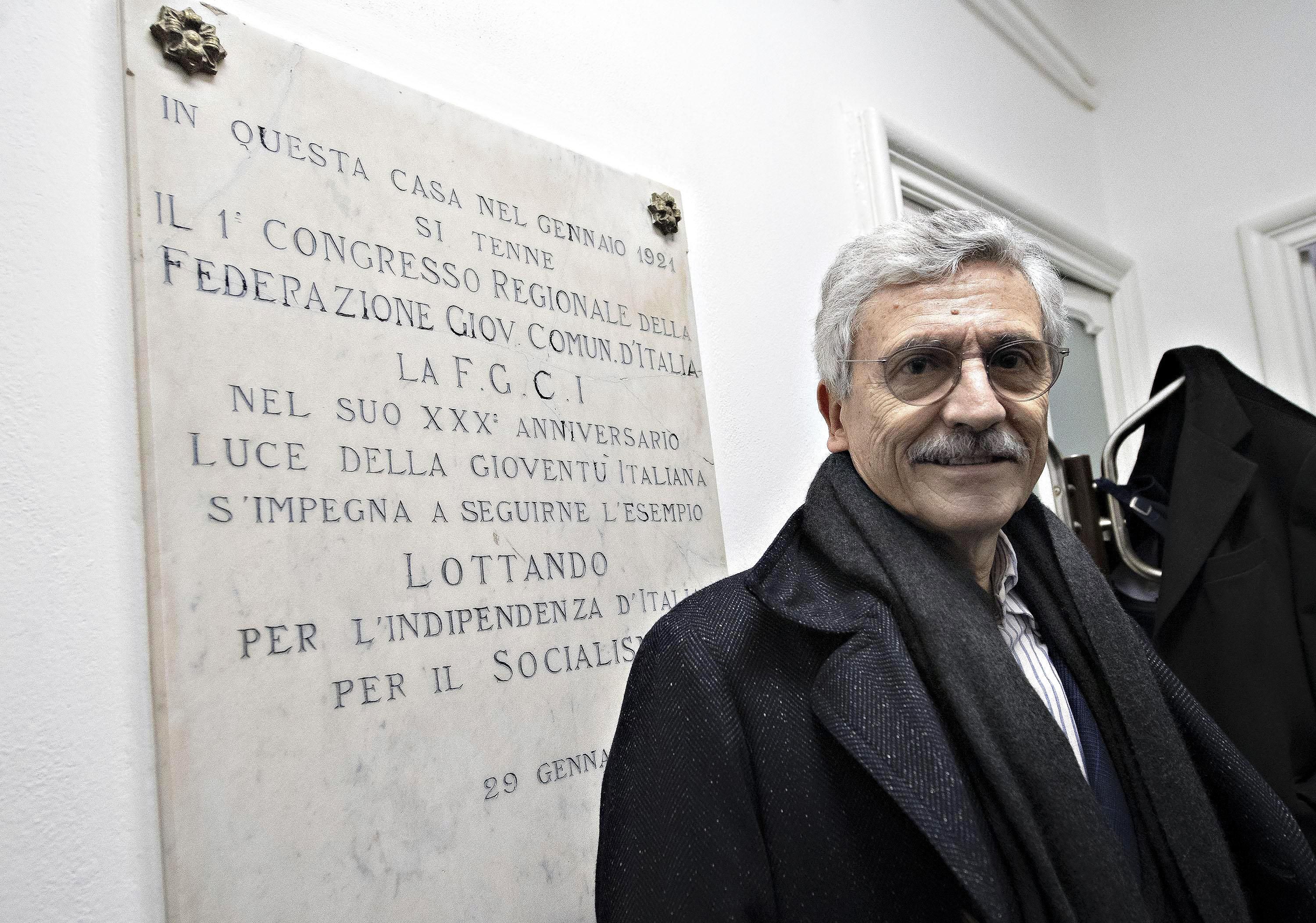 Premio a D’Alema per le armi: ecco le carte