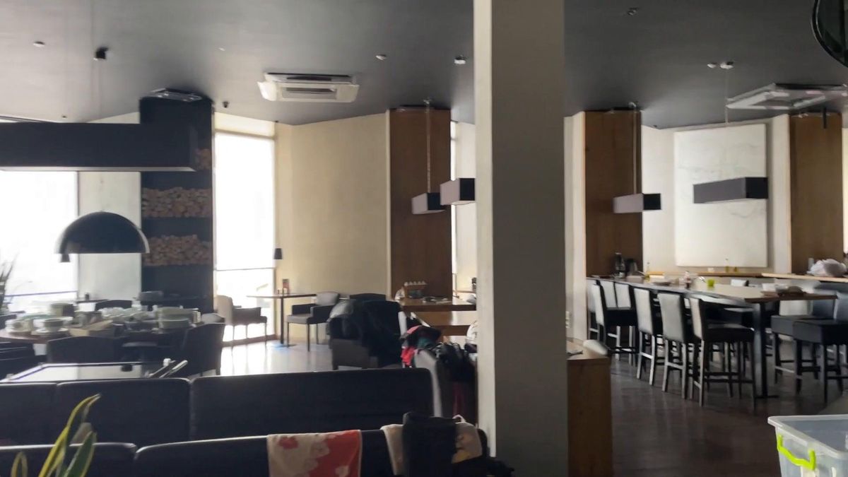 Reportage da Kiev. Il miglior ristorante di carne ora fa da mensa per militari e civili