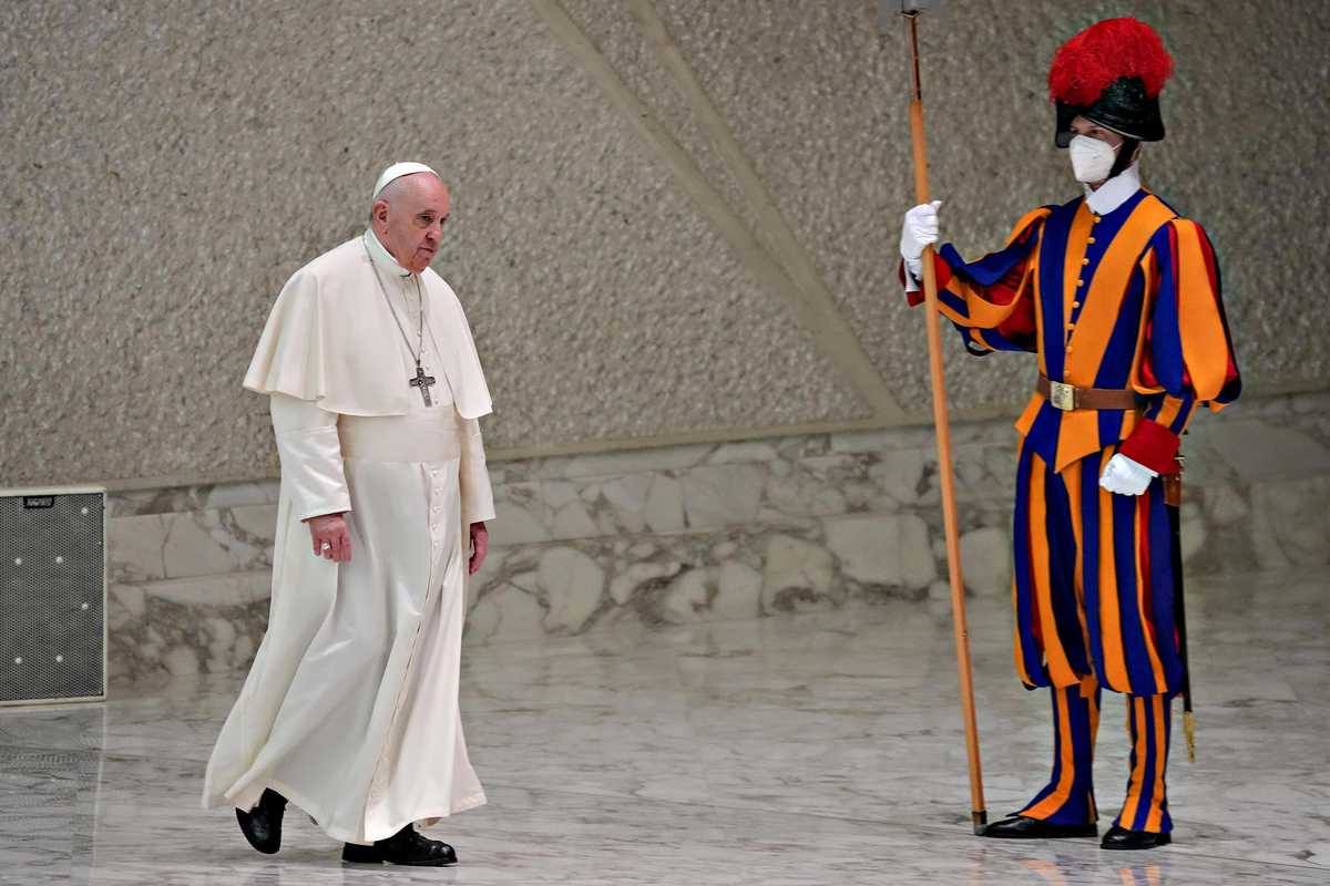 Francesco non aderisce alla crociata. «Non bisogna sconfiggere nessuno»