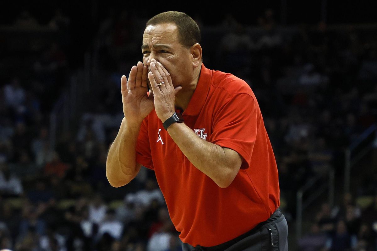 Upsetting No.1 seed Arizona in Sweet 16 could come down to this for UH Coogs