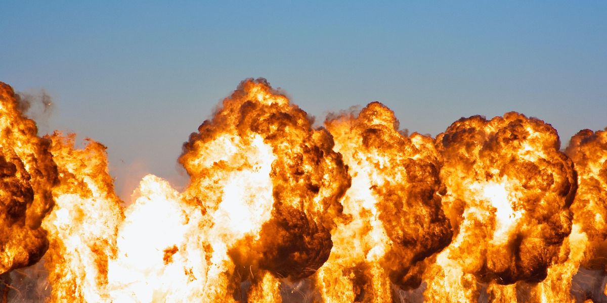 People Break Down The Weirdest Facts They Know About Nuclear Weapons
