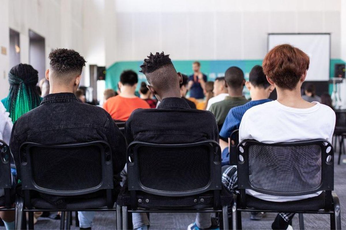 classroom full of teenagers