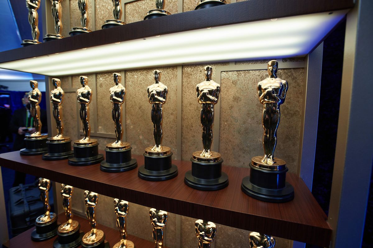 Arrivano gli Oscar 2022. Ecco come prepararsi alla serata