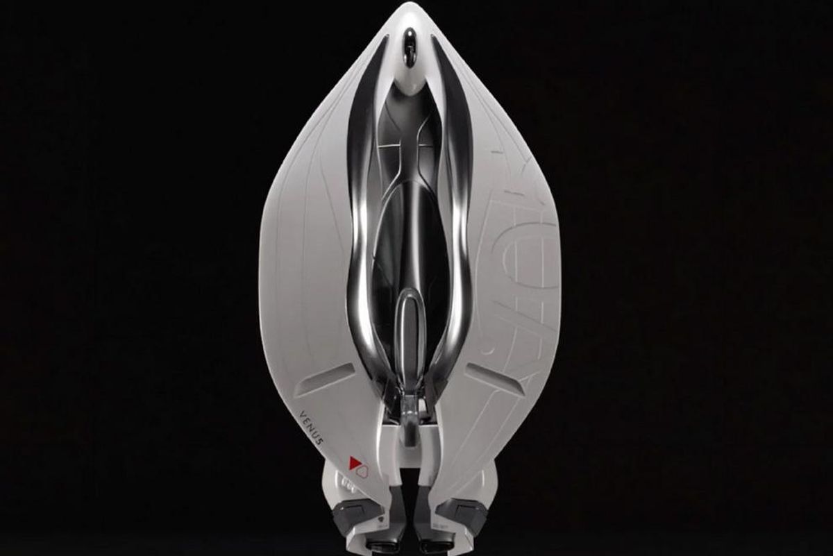 La sciocchezza spaziale femminista: «Navicella-vulva contro razzi fallici»