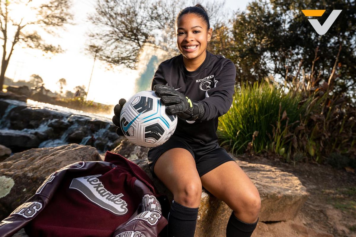 GUARDIAN OF THE GOAL: Kempner's Alexander Pulls Out All the Stops