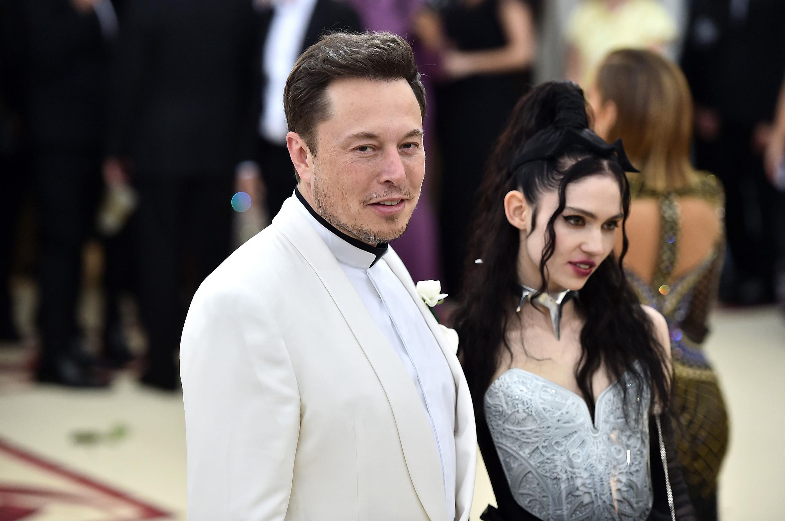 Grimes Faces Backlash For Claiming Billionaire Ex Elon Musk 'Lives At Times Below The Poverty Line'