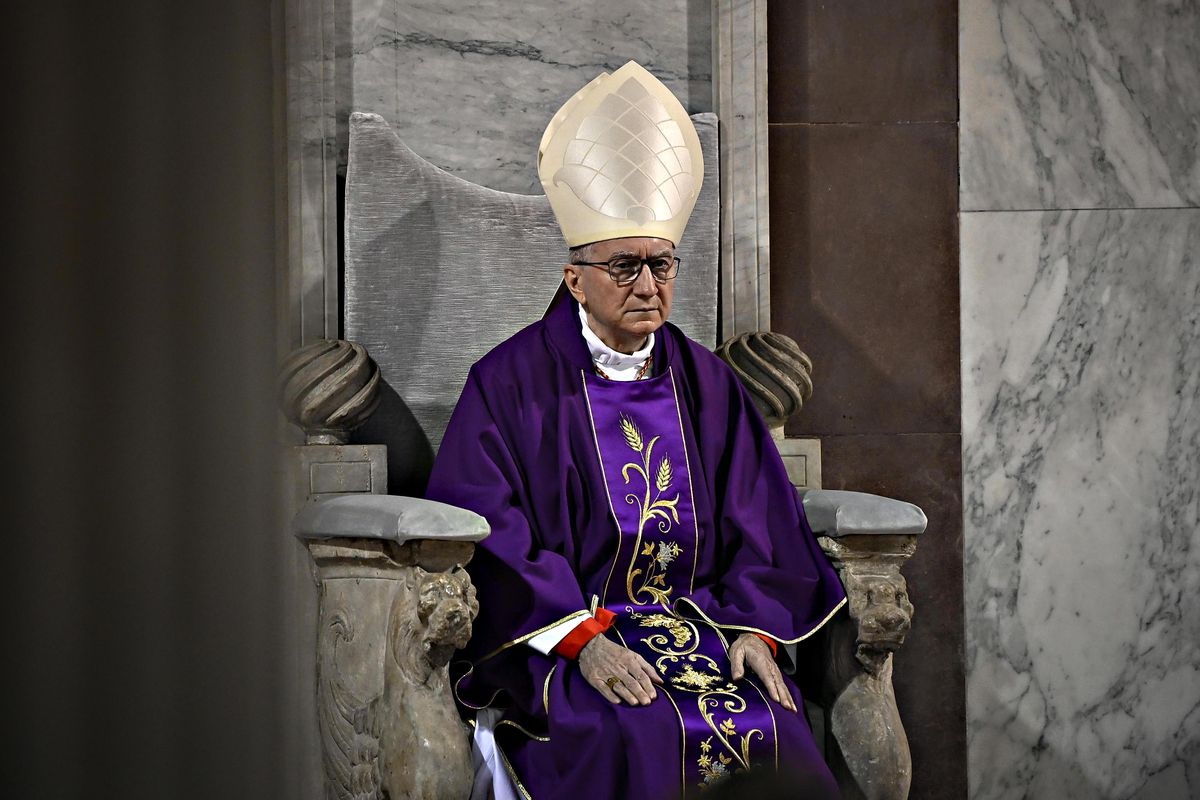 Parolin detta l’agenda ai cattolici in politica