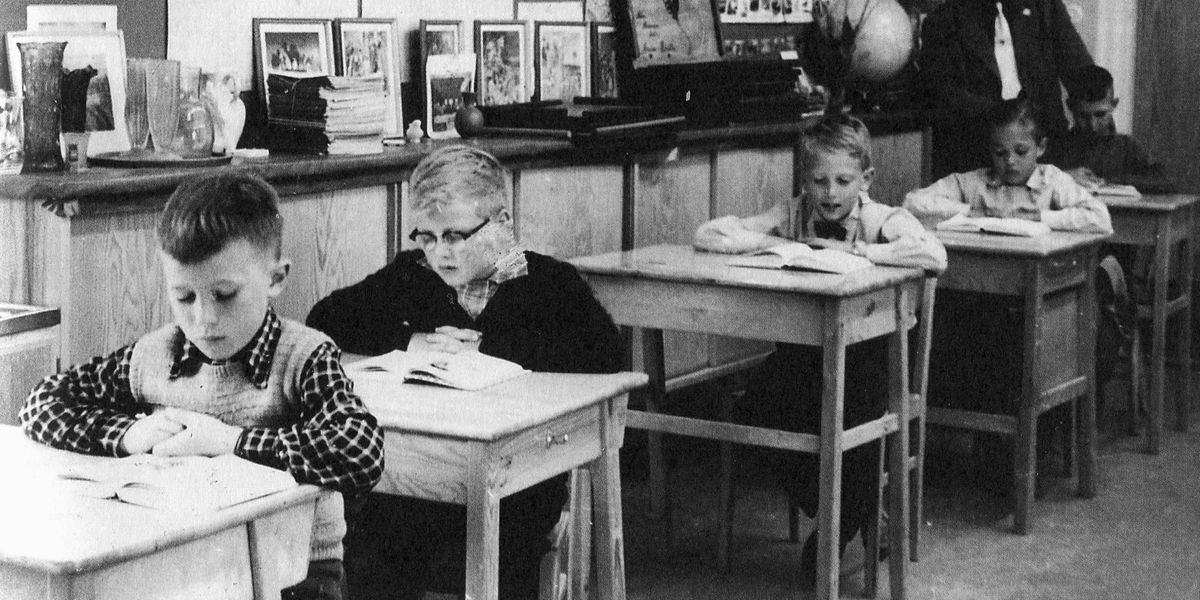 If Republicans Think Teachers Are All Child Molesters, Why Are They Sending Their Kids To School? - Vimarsana News