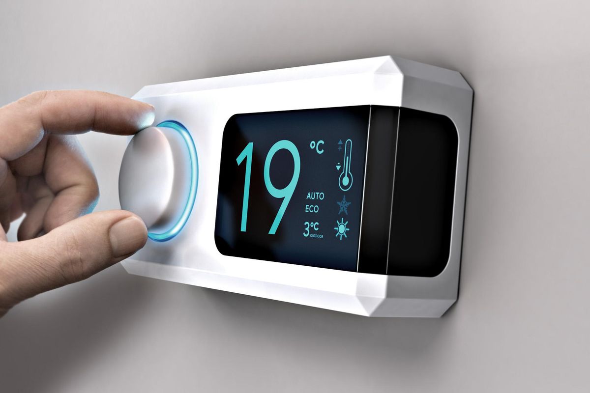 Guerra freddissima: negli uffici pubblici è in arrivo la stretta sui riscaldamenti