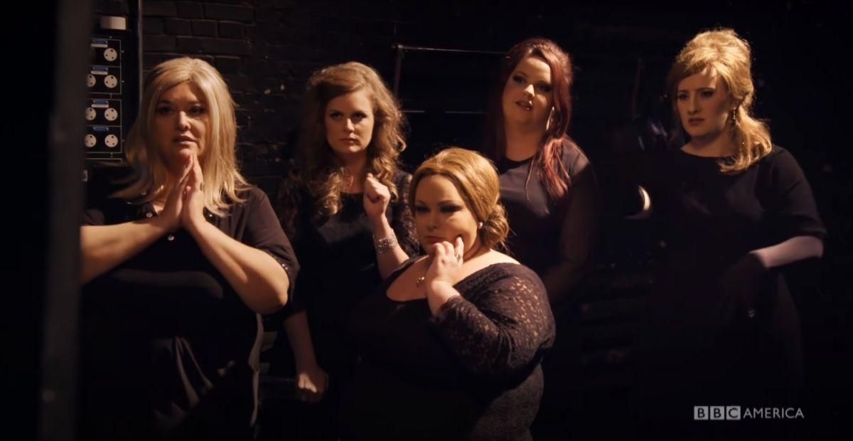 Adele pretended to be a contestant in an Adele impersonator contest pic