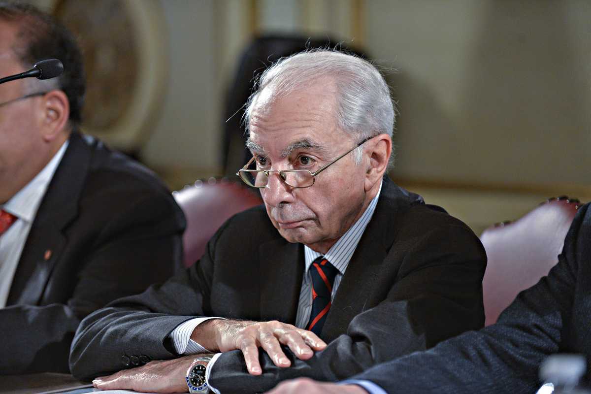 L’ordine di Amato: «Legge per i figli dei gay»