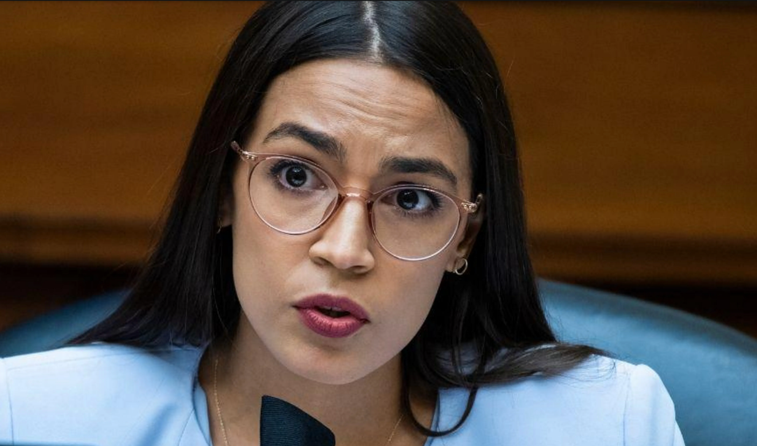 AOC Expertly Shreds GOP’s Obsession With Defining ‘Woman’ in Blunt Tweet