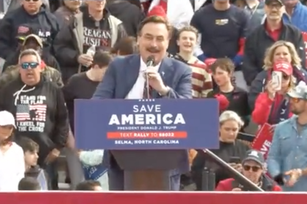Pillow Salesman Promises To Imprison Social Media CEOs In Cells Made Of Voting Machines