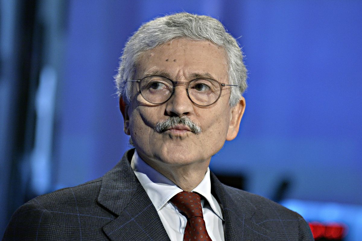 Così Leonardo tentò di coinvolgere la Difesa nell’affare armi di D’Alema