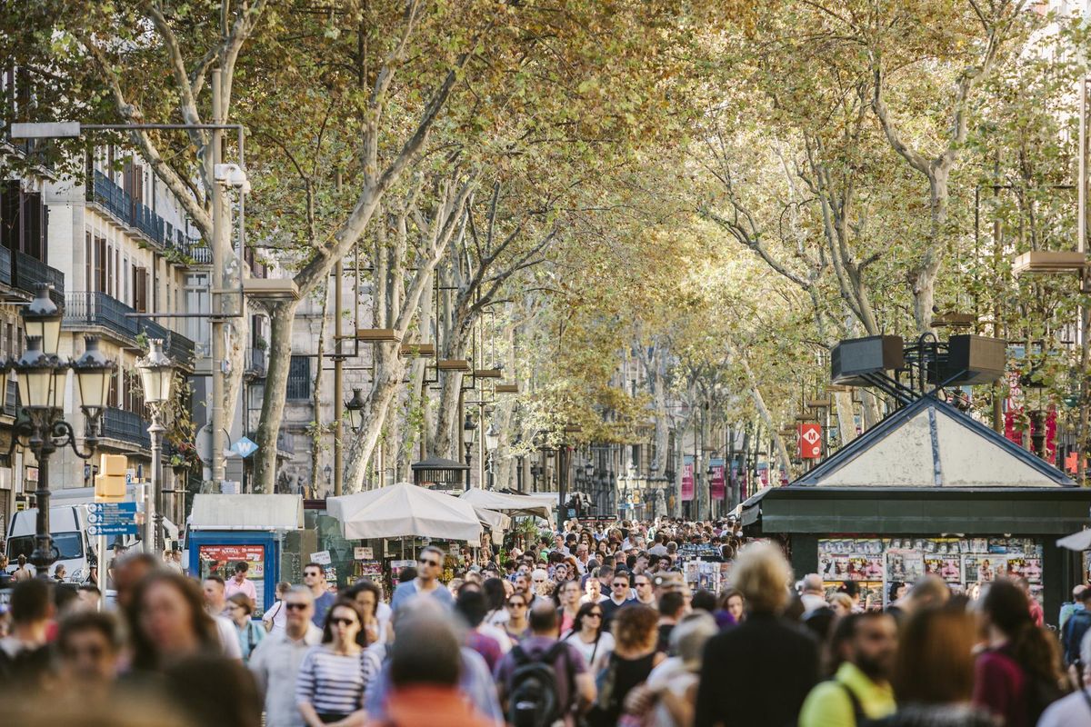 I diktat italiani allontanano i turisti. Gli stranieri preferiscono la Spagna