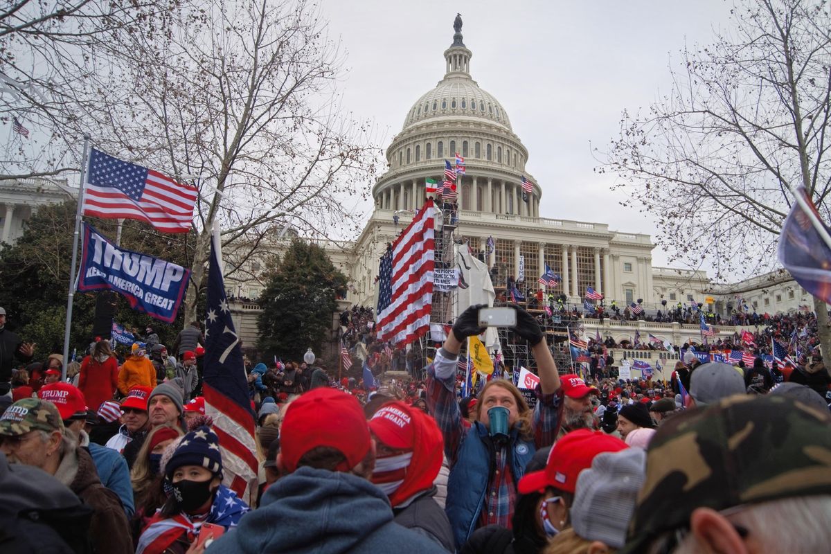 MAGA Q Loon Called For Martial Law, Exhorted Militants To 'Make Those People Feel It Inside' Congress