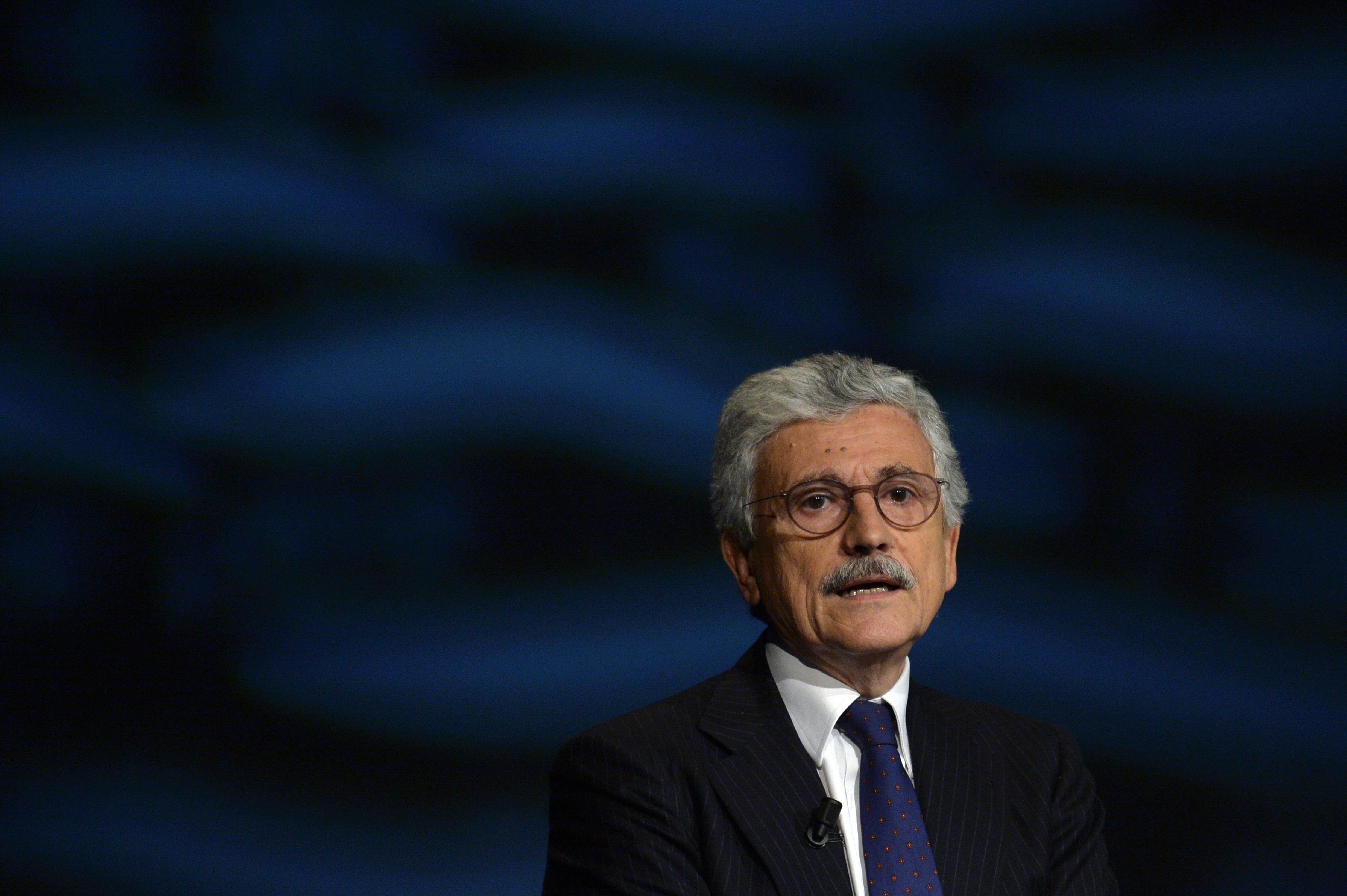 Così Leonardo portò i D’Alema boys nella base militare di Galatina