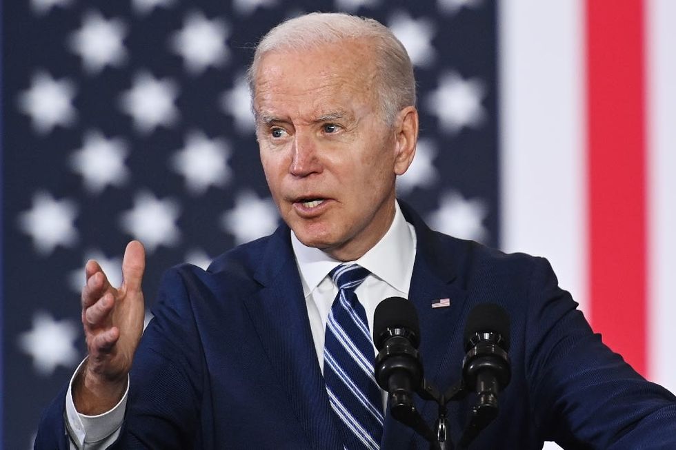Bidens Report $600k In 2021 Income, Paid $150K Taxes