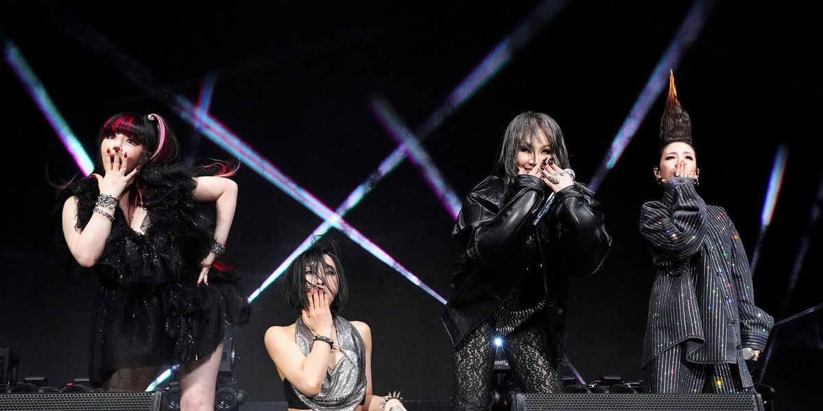 2NE1 Reunites at Coachella