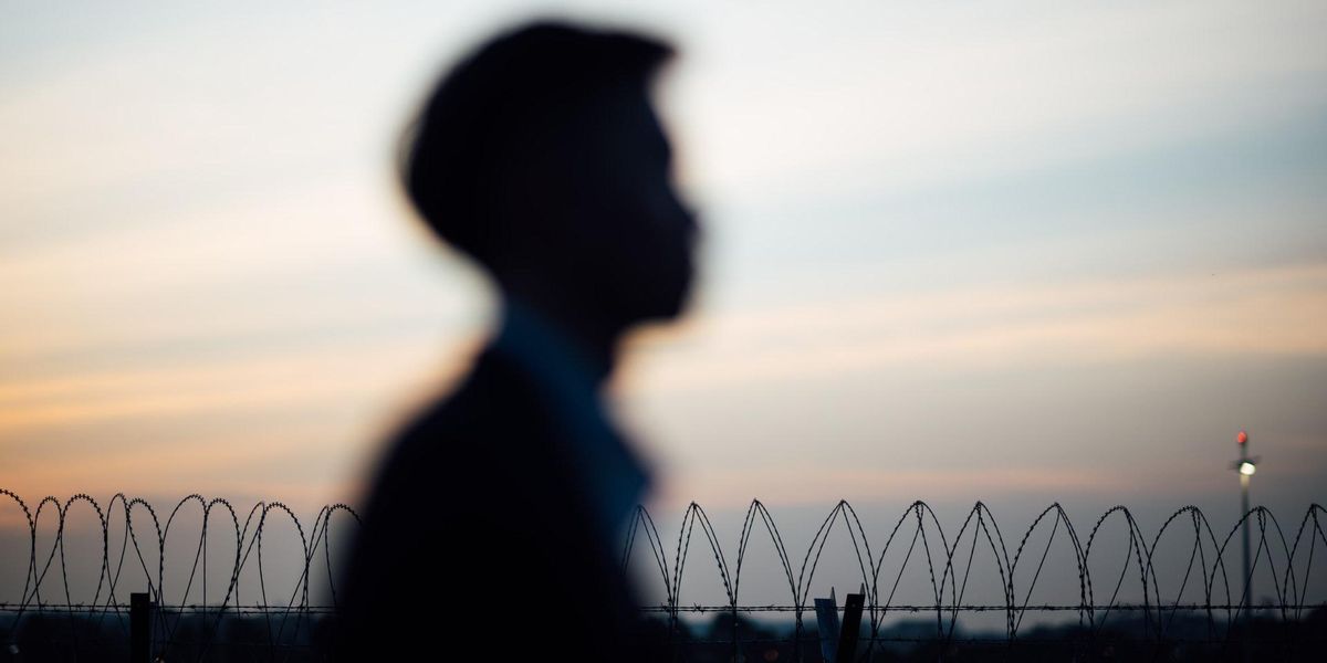 Ex-Cons Share The Best Tips To Survive The First Week In Prison