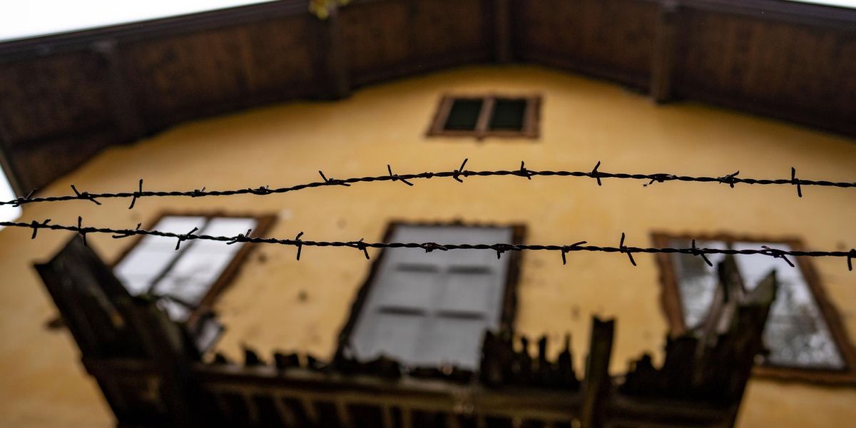 People Share Major Red Flags That You're In A Bad Neighborhood