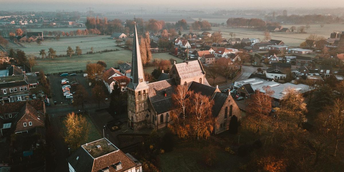 People Break Down The Craziest Small Town Drama They've Ever Experienced