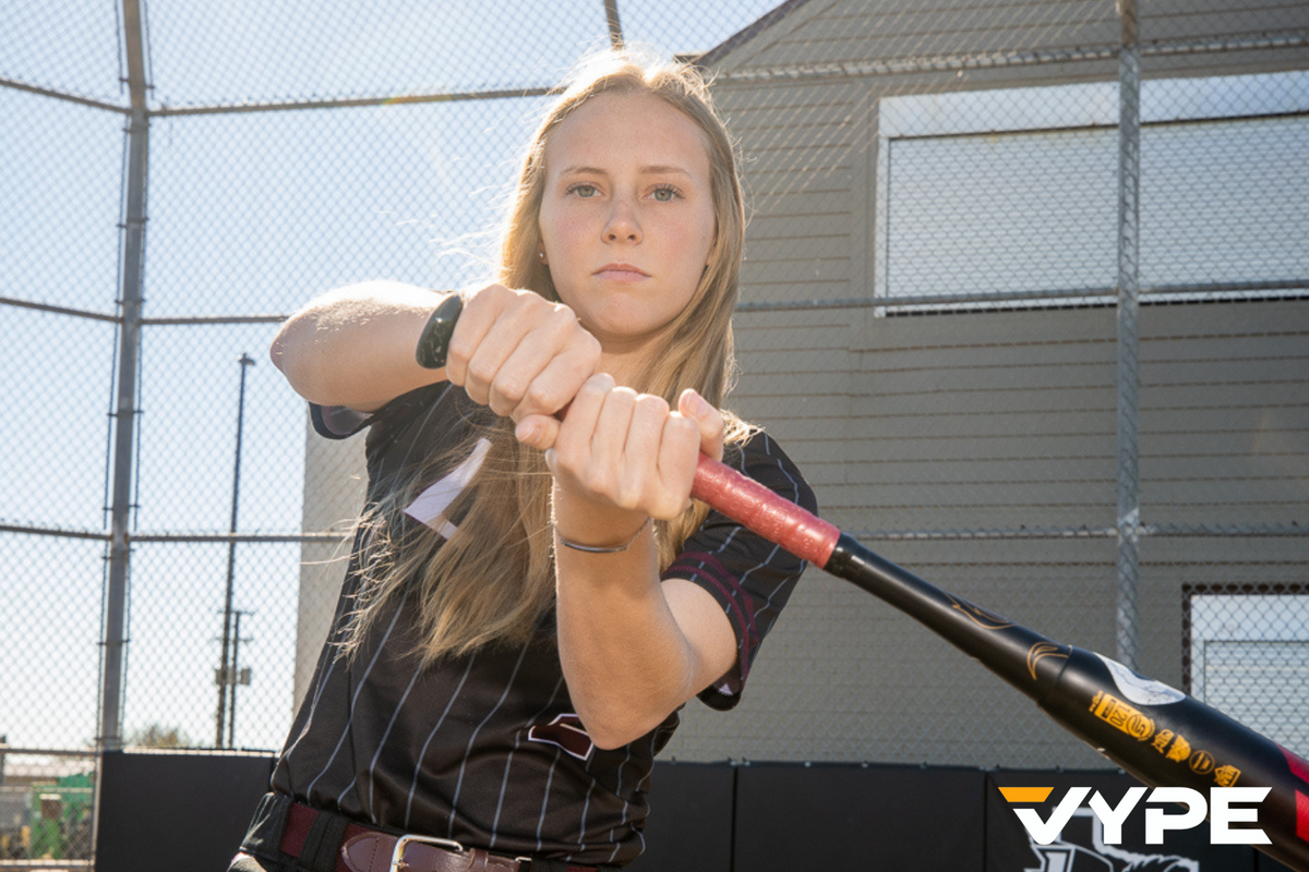 THE 411: Ganders' Senior Outfielder Rebecca Archibald Ready for Big Year