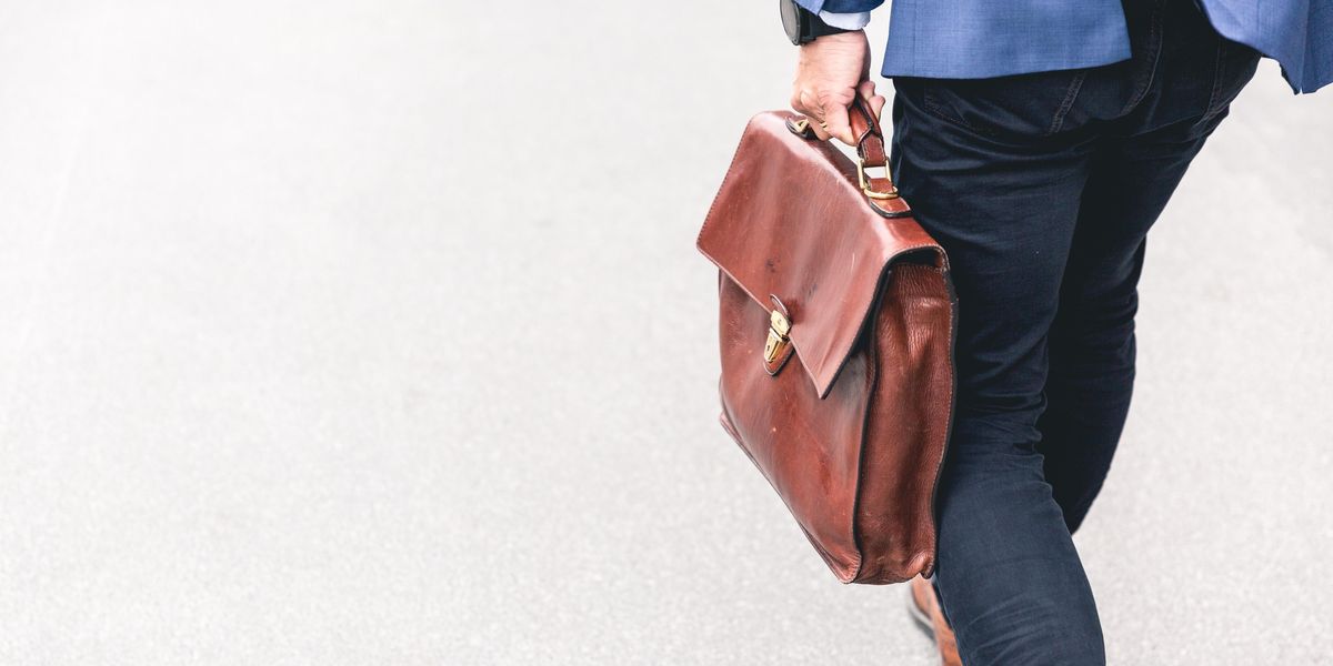 People Describe The Craziest Reason Someone Got Fired From Their Workplace