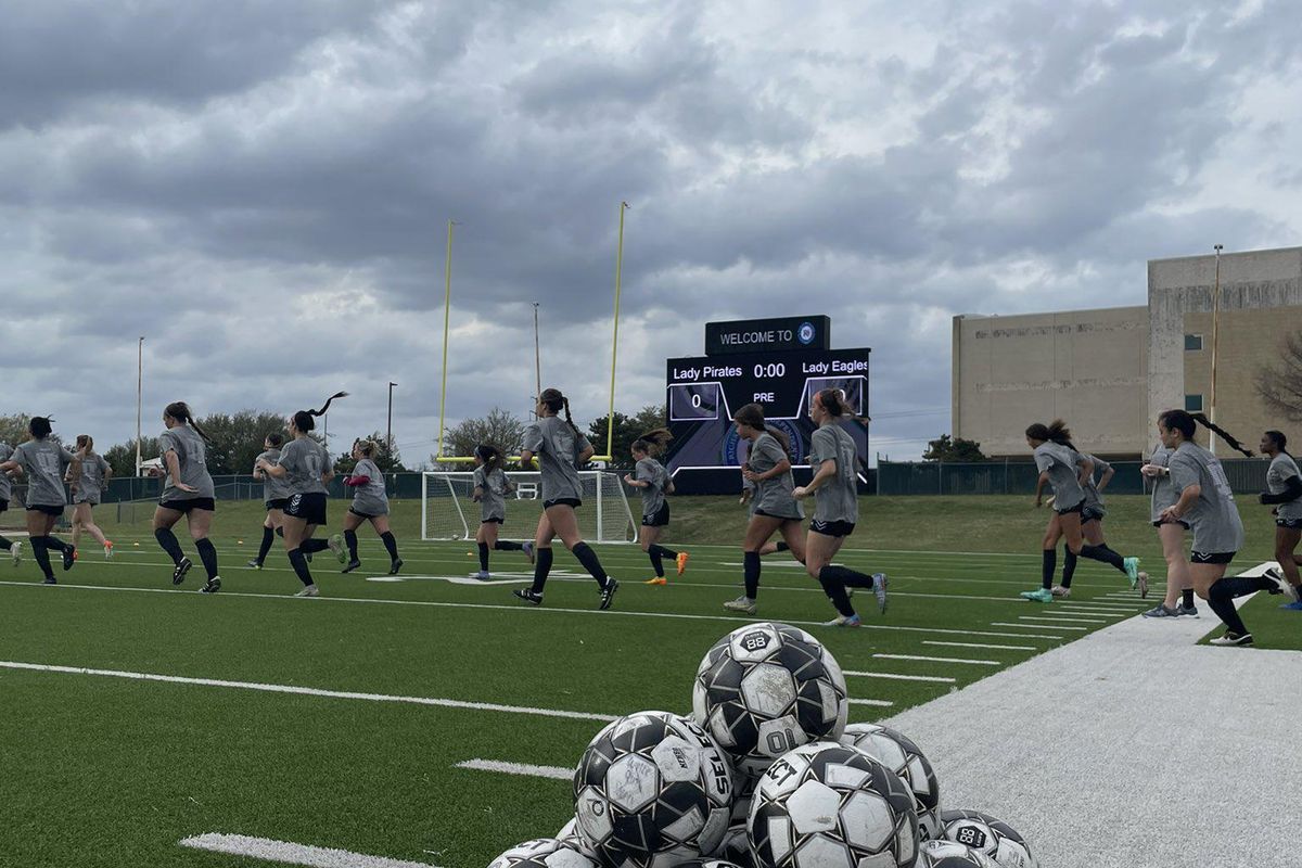 REGIONAL QUARTERFINALS PREVIEW: Wylie Lady Pirates vs. Rockwall Lady Yellowjackets