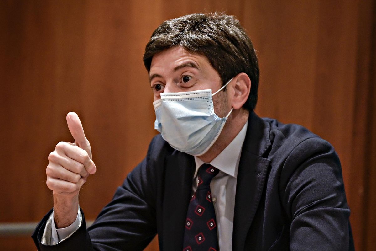 Speranza si loda e pianifica la libertà vigilata