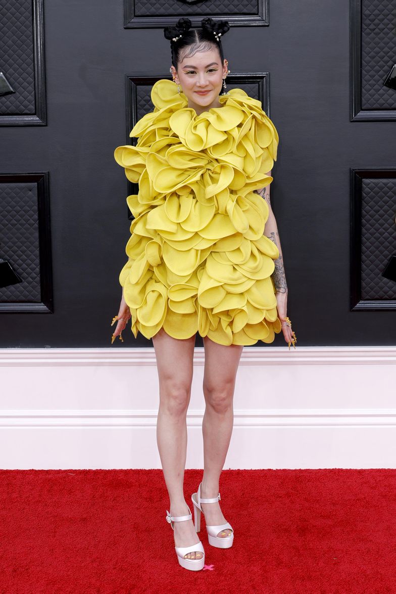 See Every Grammys 2022 Red Carpet Outfit - PAPER Magazine