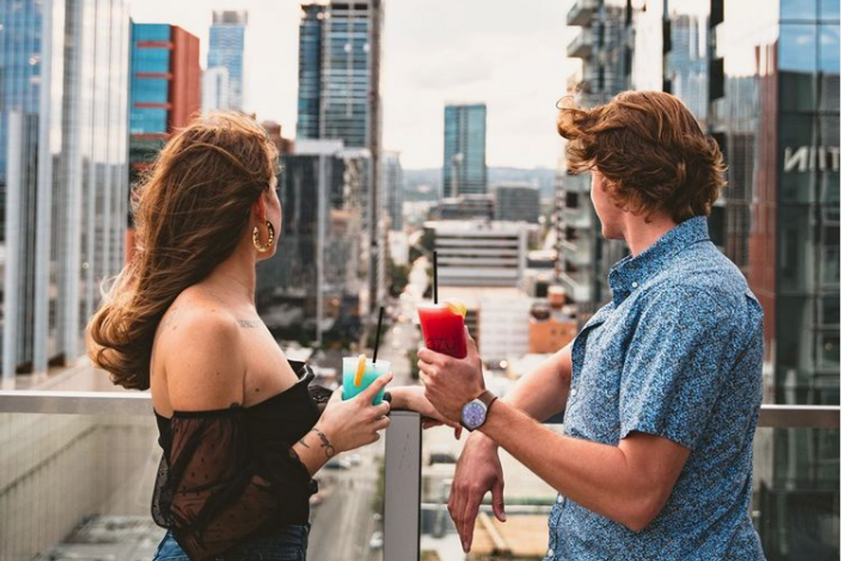 Sippin' in the sun: 9 summer-ready rooftop bars in Austin