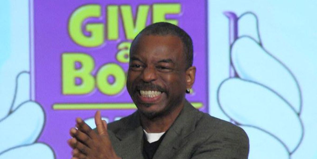 LeVar Burton is getting a much deserved lifetime achievement award for his decades of service