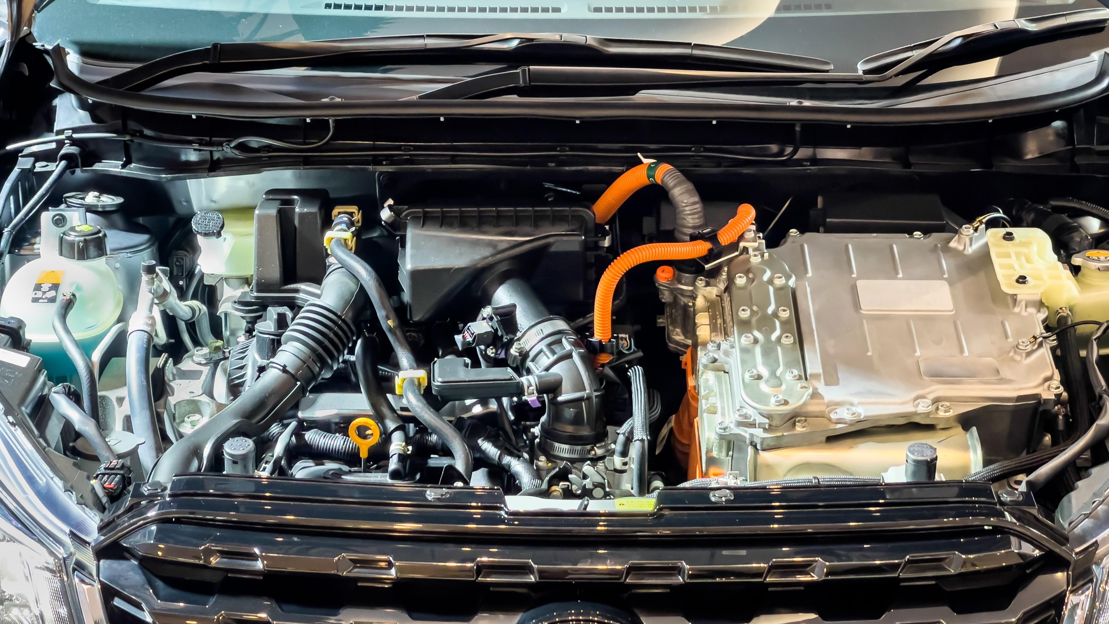 L’Ue pensa alle macchine elettriche senza preoccuparsi delle batterie al litio