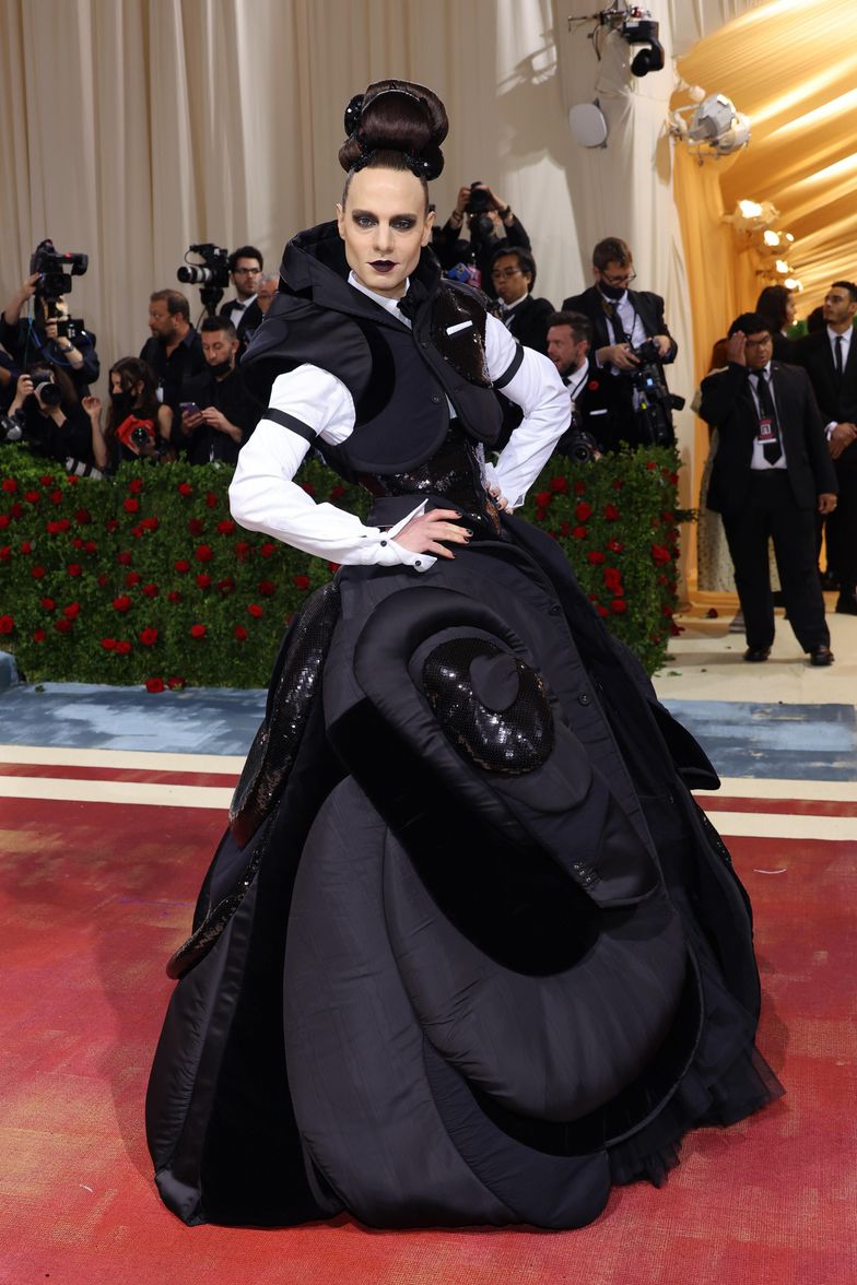 Every Outfit From the 2022 Met Gala Red Carpet - PAPER Magazine