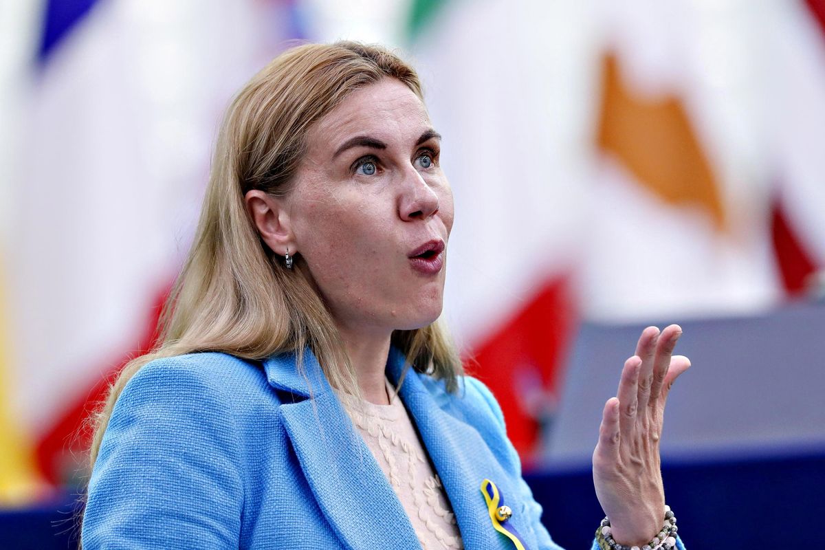 Oggi arrivano altre sanzioni. Ma Ungheria e Slovacchia rifiutano lo stop al petrolio