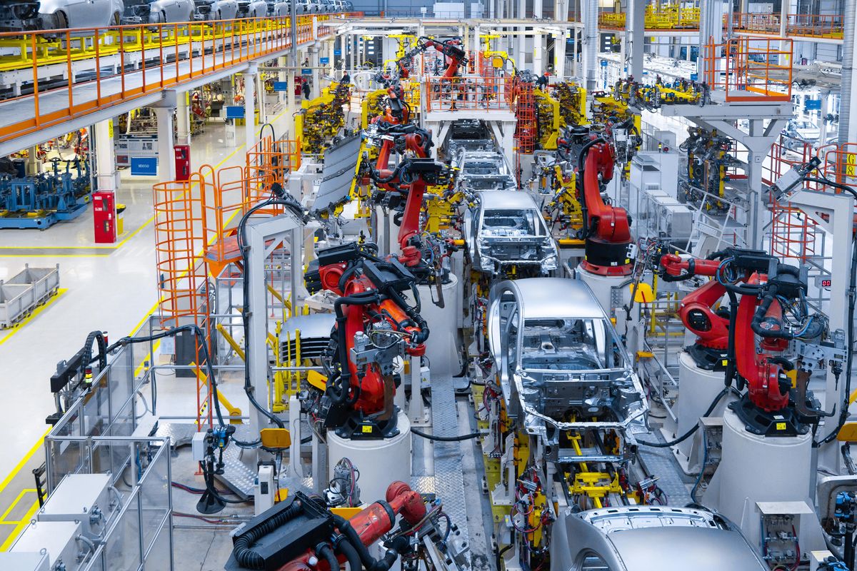 Bombe pure sul mercato delle auto