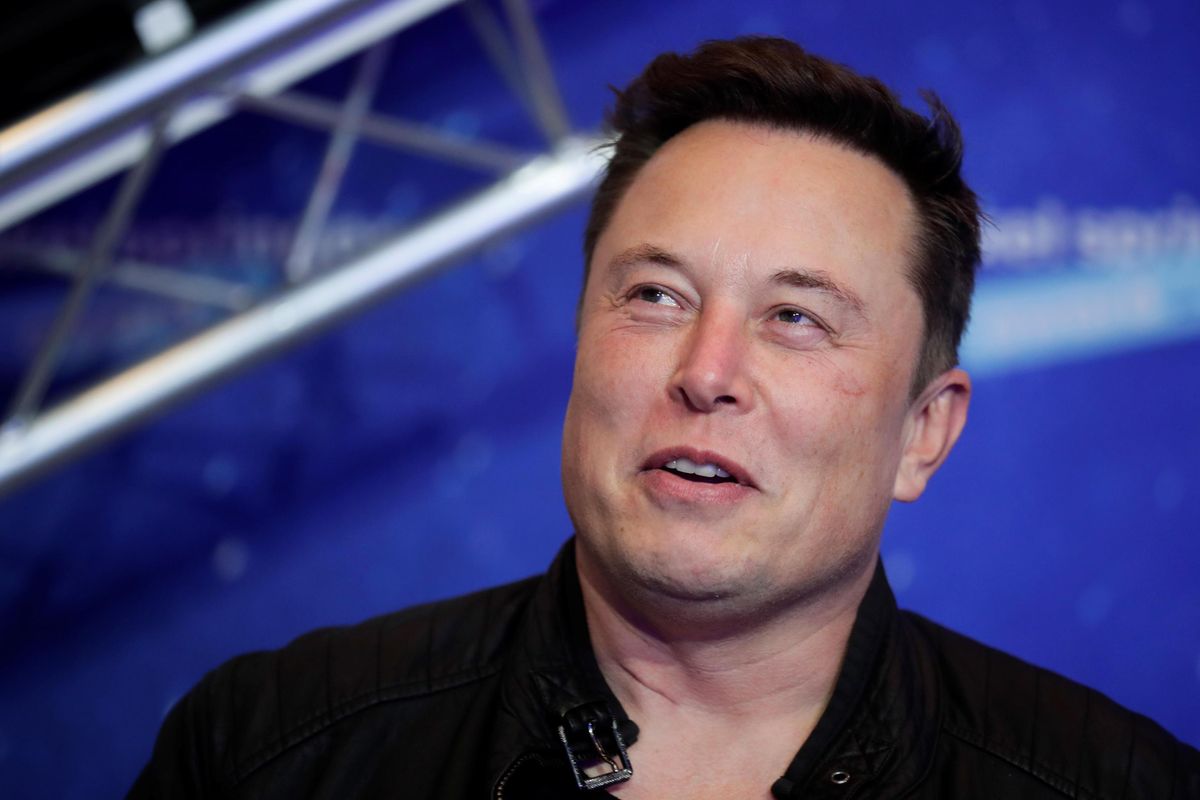 L’idea di Musk: profili a pagamento per aziende e governi su Twitter