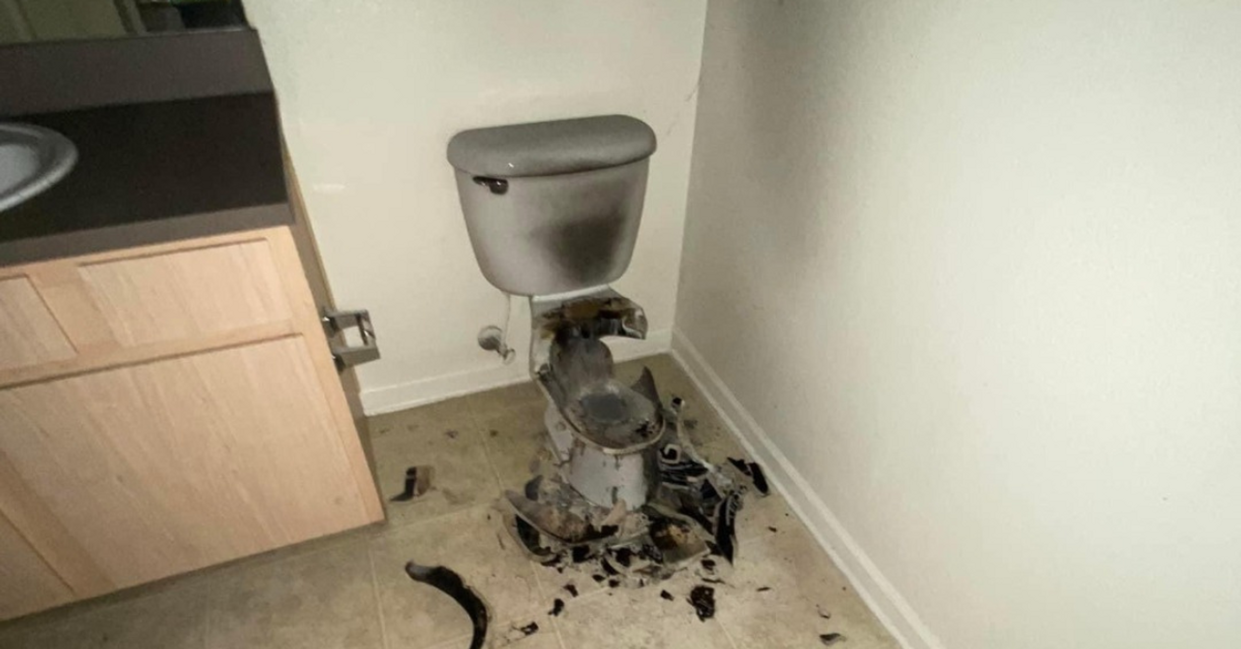 Lightning Strike At Oklahoma Apartment Complex Completely Shatters Toilet—And Here Come The Jokes