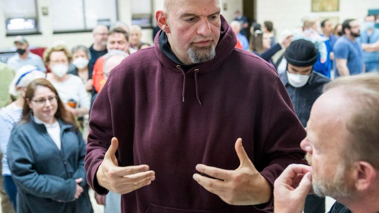 Dominating Democratic Primary, Fetterman Aims At GOP Opponents