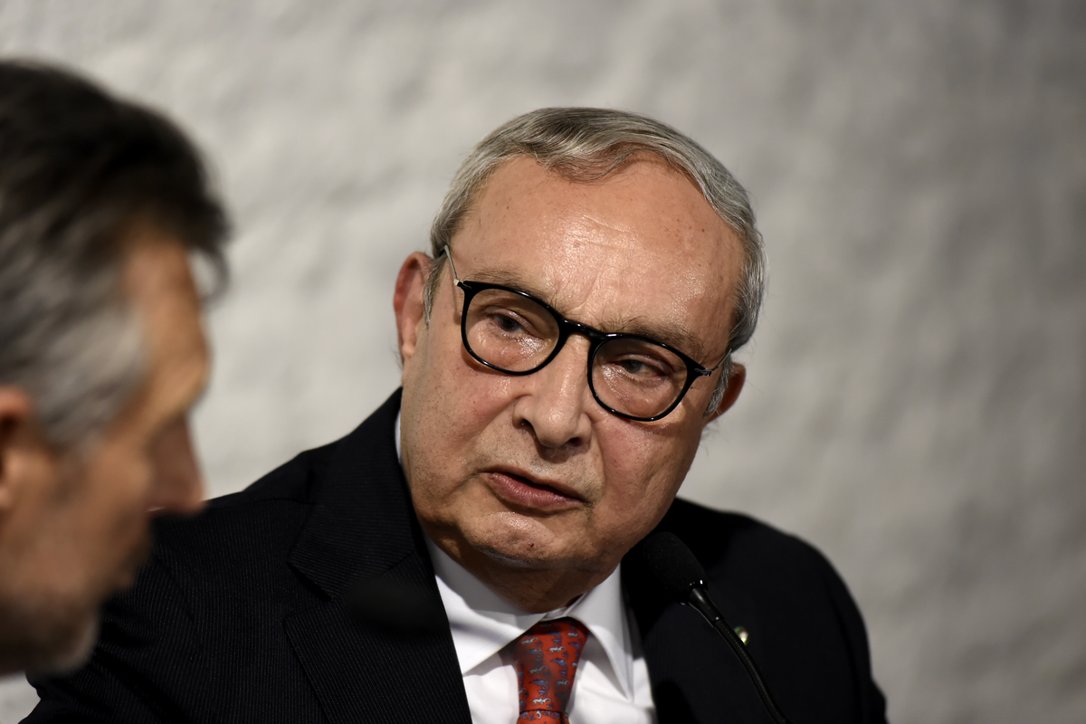 Bono dà l’addio a Fincantieri. Nomine al posto di Giordo. Nei movimenti pure il genero